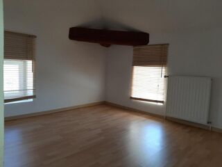  Appartement à louer 3 pièces 71 m²