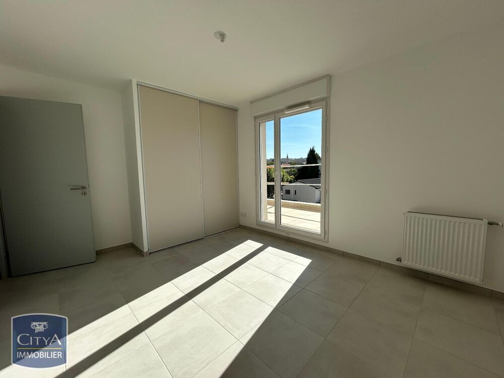 location Appartement - 4 pièce(s) - 100 m² Morières-lès-Avignon (84310)