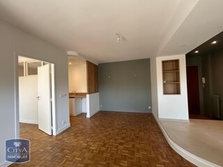  Appartement à louer 3 pièces 57 m²