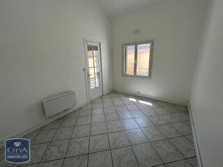  Appartement à louer 3 pièces 71 m²