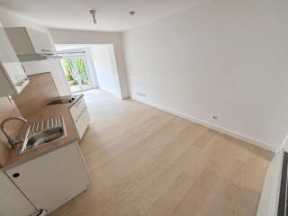  Appartement à louer 2 pièces 38 m²