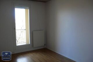  Appartement � louer 3 pi�ces 84 m�