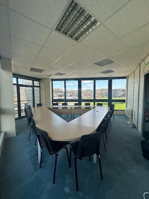 local professionnel - proximit&eacute; H&ocirc;pital Nord - Rue Al... 3600 42270 St priest en jarez