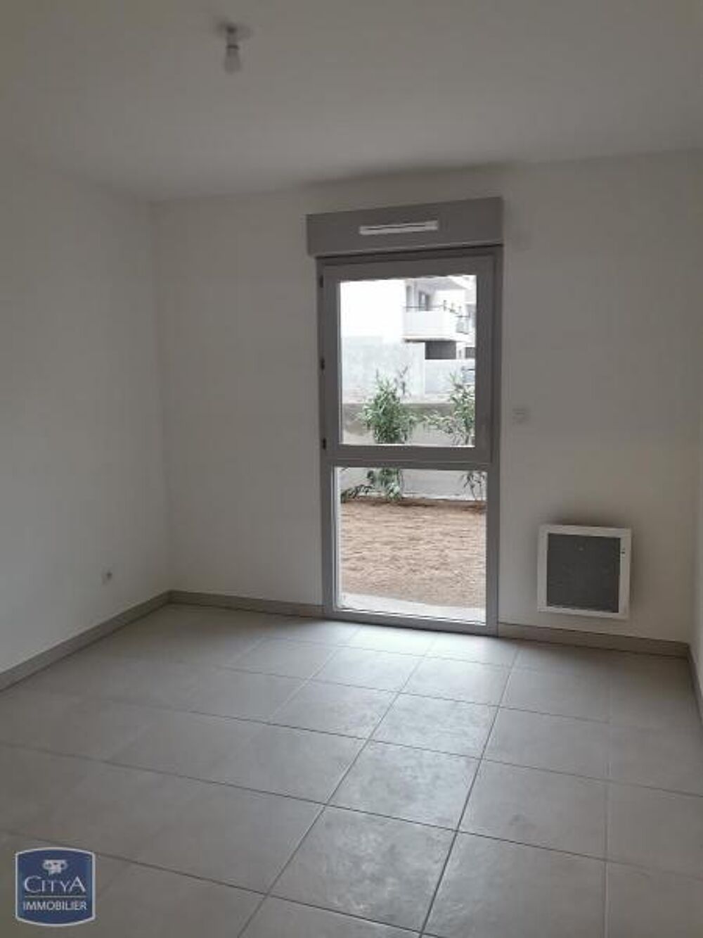 location Appartement - 3 pièce(s) - 73 m² Saint-Raphaël (83700)
