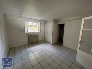  Appartement à louer 3 pièces 61 m²