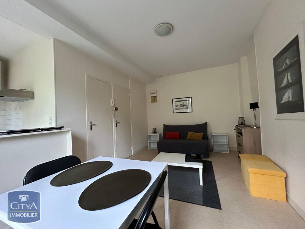 Hyper centre - À LOUER : Appartement T1 situé en plein c....
