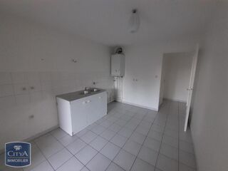 location Appartement - 3 pièce(s) - 70 m² Saint-Martin-d'Hères (38400)
