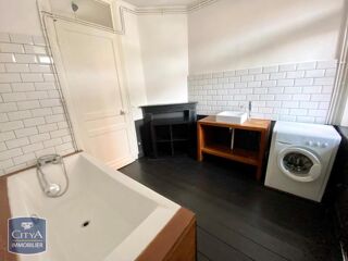  Appartement à louer 2 pièces 57 m²