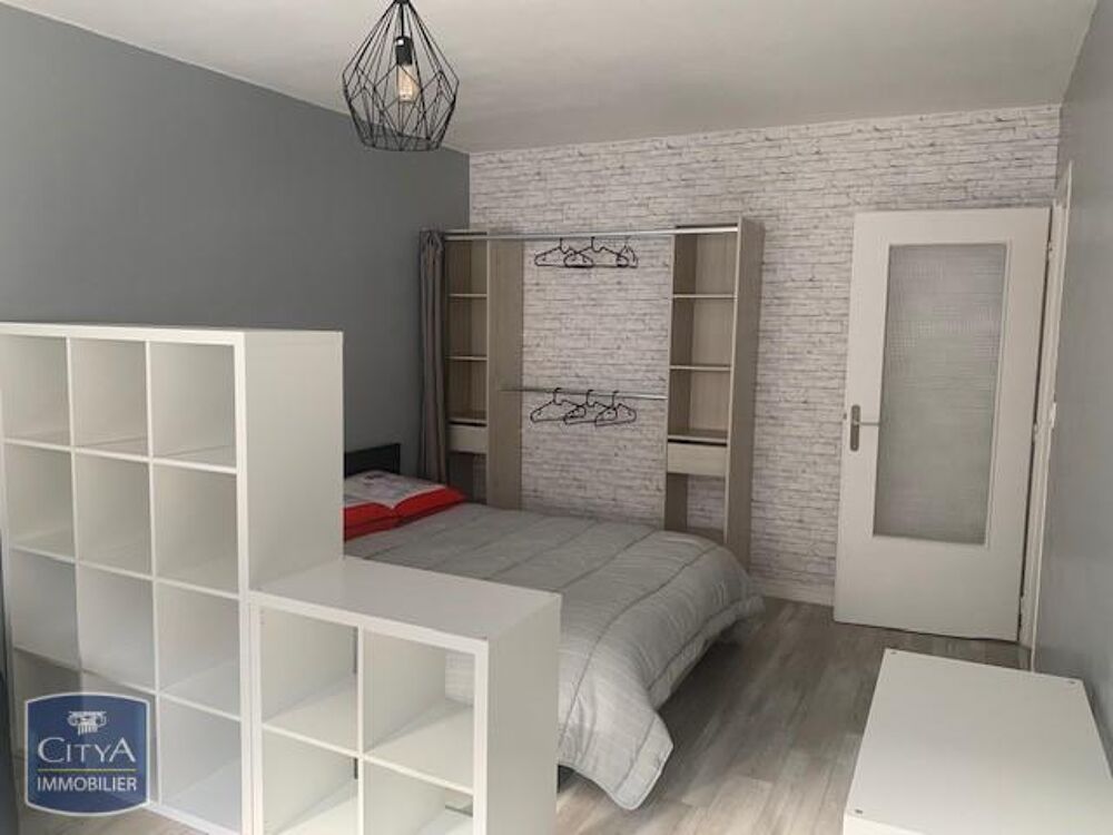 À LOUER : Charmant appartement rénové T1 situé au coeur d....