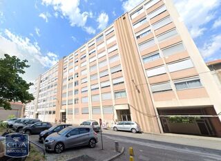  Appartement à louer 2 pièces 49 m²