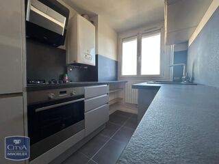  Appartement à louer 3 pièces 57 m²