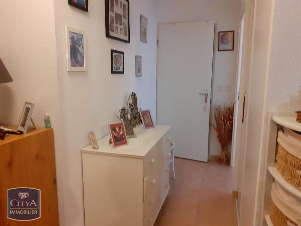 location Appartement - 3 pièce(s) - 54 m² Saint-Gilles (30800)