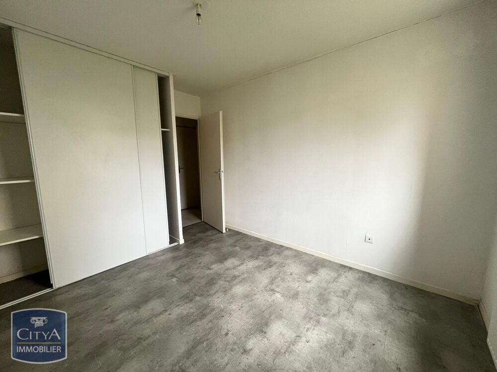 location Appartement - 3 pièce(s) - 68 m² Grand-Charmont (25200)