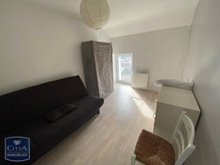  Appartement à louer 2 pièces 33 m²