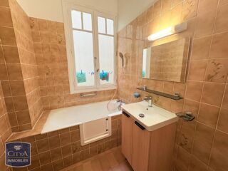  Appartement à louer 3 pièces 67 m²