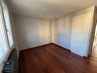  Appartement à louer 3 pièces 61 m²