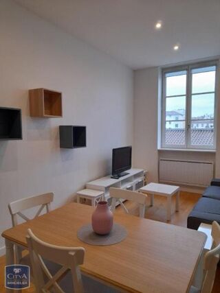  Appartement à louer 2 pièces 43 m²