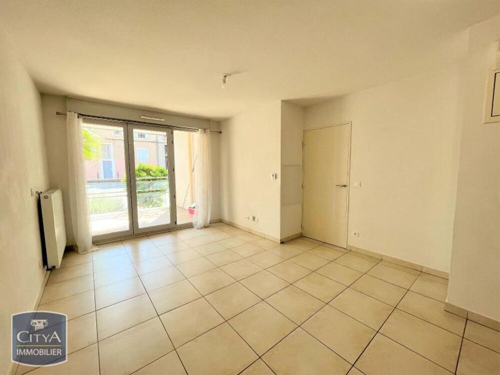 location Appartement - 2 pièce(s) - 47 m² Marseille 4
