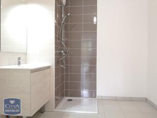  Appartement à louer 2 pièces 39 m²