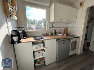  Appartement à louer 3 pièces 56 m²