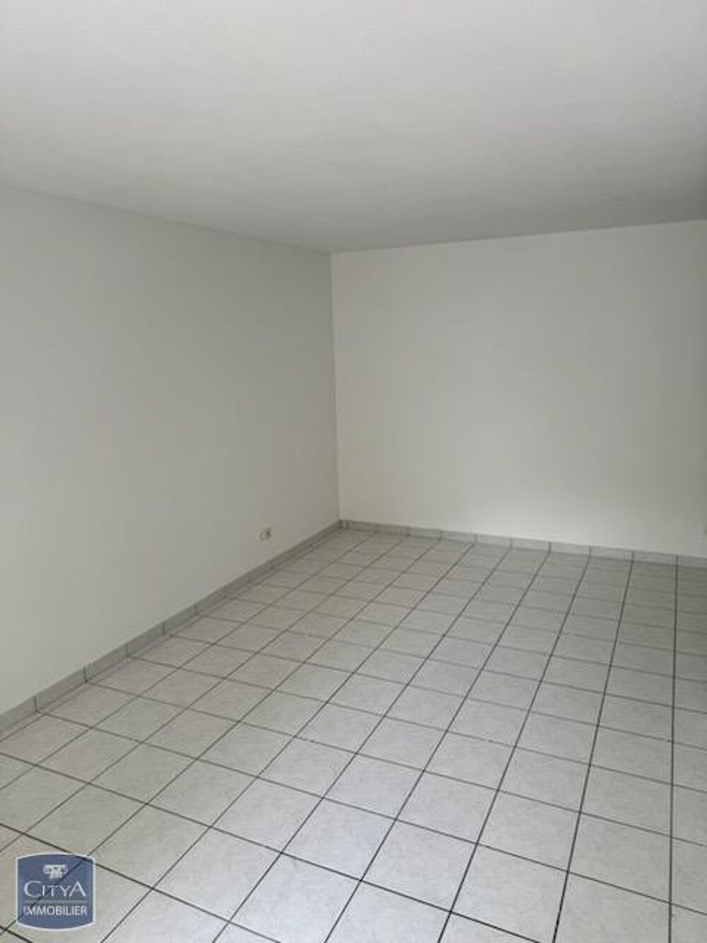 À LOUER GRADIGNAN - T2 DANS RESIDENCE SECURISEE AVEC PIS....