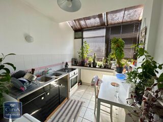  Appartement à louer 2 pièces 60 m²