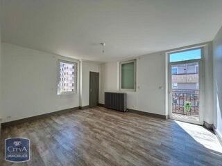  Appartement à louer 4 pièces 91 m²