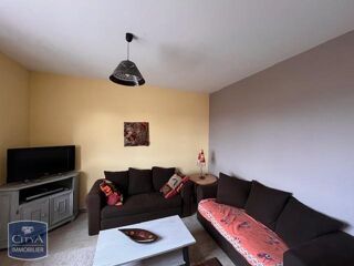  Appartement à louer 4 pièces 79 m²