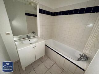 Appartement à louer 2 pièces 48 m²