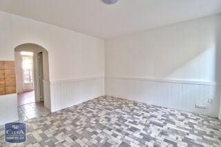  Appartement à louer 2 pièces 35 m²