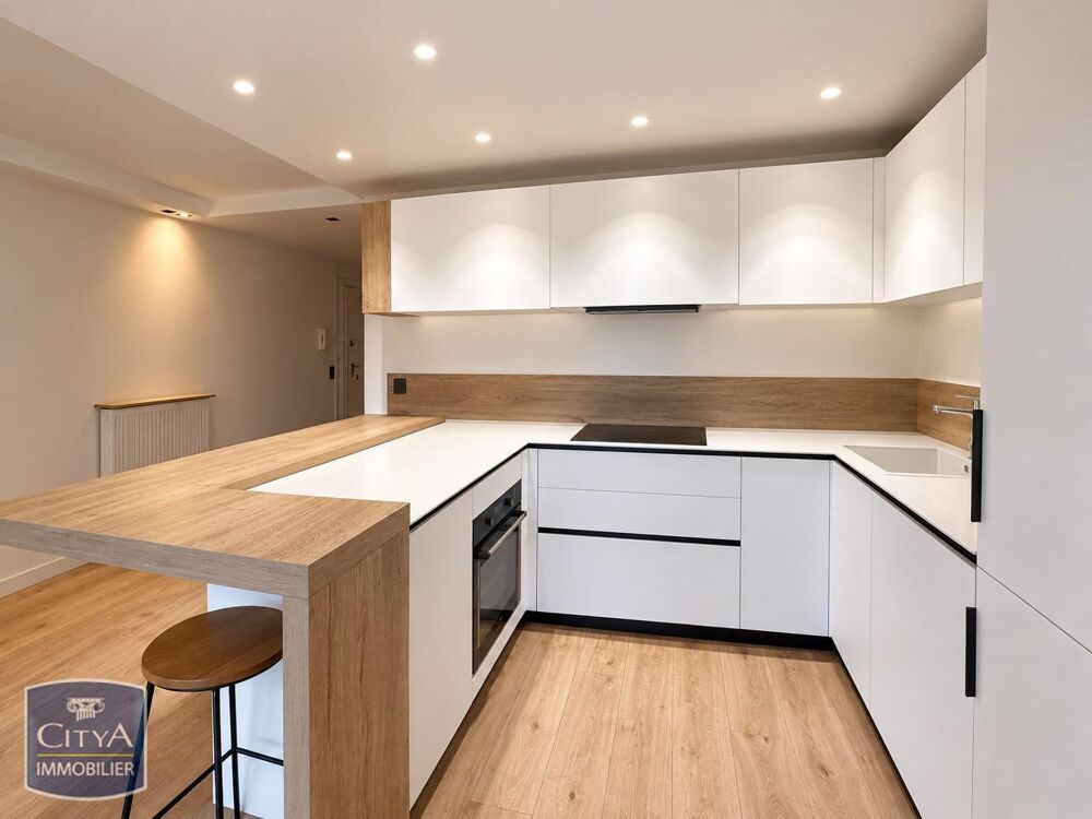 location Appartement - 3 pièce(s) - 61 m² Le Cannet (06110)