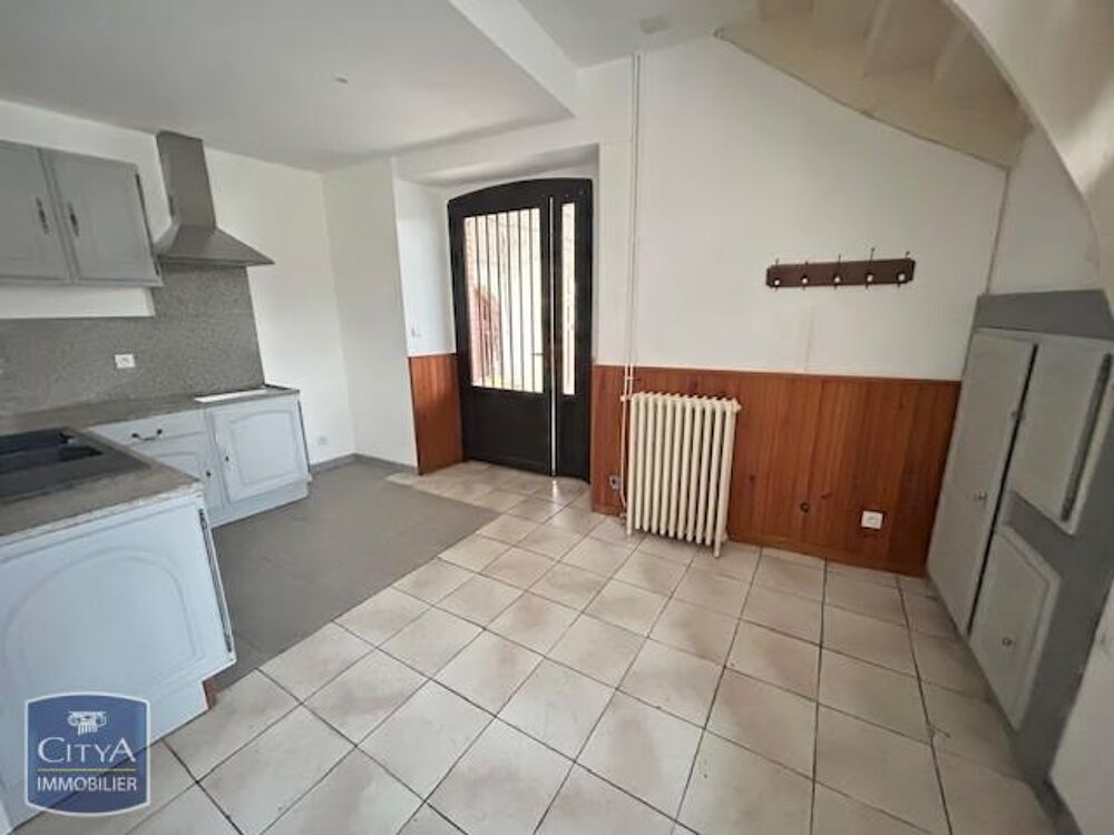 location Appartement - 4 pi�ce(s) - 99 m� Les Pujols (09100)