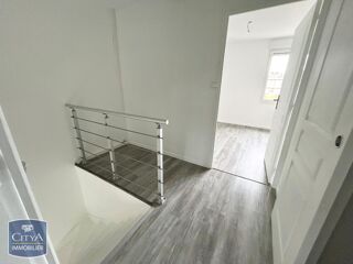  Appartement à louer 3 pièces 71 m²