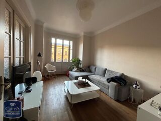  Appartement à louer 2 pièces 56 m²