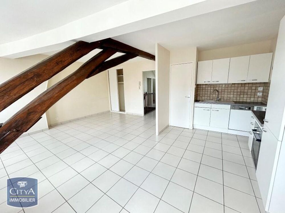 location Appartement - 2 pièce(s) - 53 m² Decize (58300)