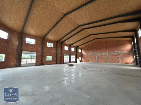 À Loué - Local industriel polyvalent de 640 m² (divis... 3250 38160 Saint-sauveur