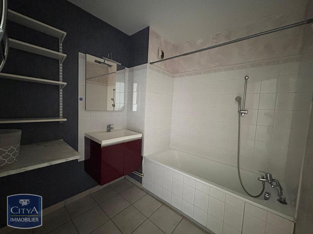 location Appartement - 2 pièce(s) - 54 m² Dijon (21000)