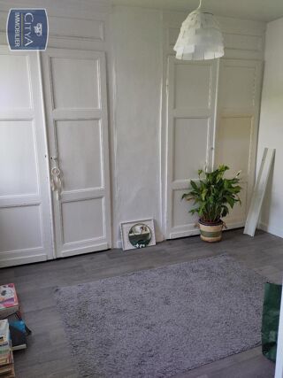  Maison à louer 5 pièces 144 m²