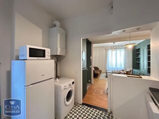  Appartement à louer 3 pièces 65 m²