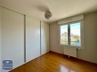 Appartement à louer 3 pièces 69 m²