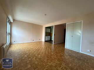  Appartement à louer 1 pièce 34 m²