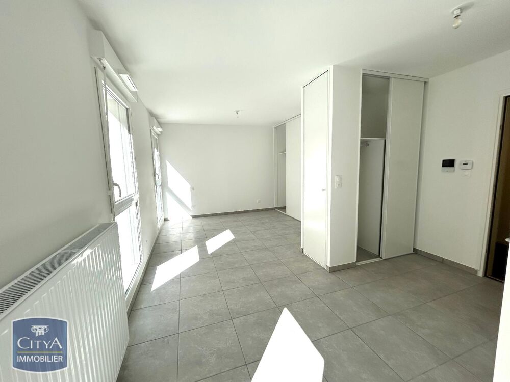 location Appartement - 1 pièce(s) - 29 m² Saint-Étienne (42000)