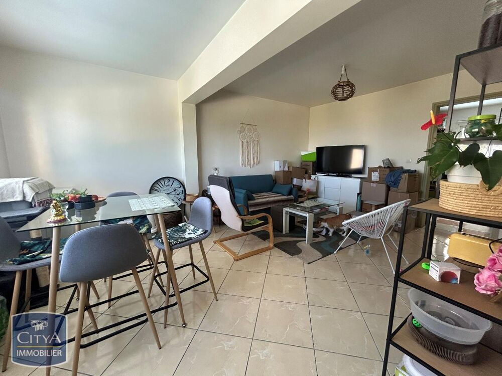 location Appartement - 2 pièce(s) - 48 m² Le Tampon (97430)