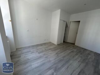  Appartement à louer 2 pièces 50 m²