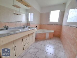  Maison à louer 4 pièces 90 m²