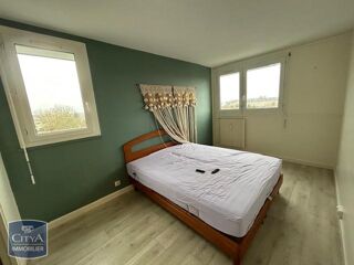  Appartement à louer 3 pièces 66 m²