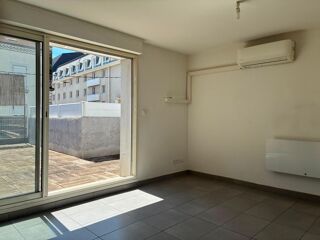  Appartement à louer 3 pièces 66 m²