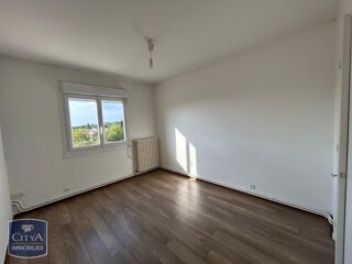  Appartement à louer 3 pièces 66 m²