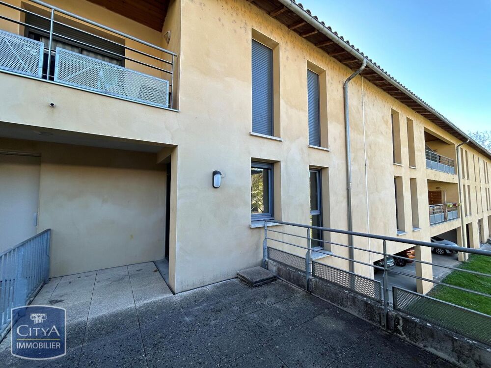 APPARTEMENT 2 PIÈCE AVEC GRANDE TERRASSE A LOUER : Venez....