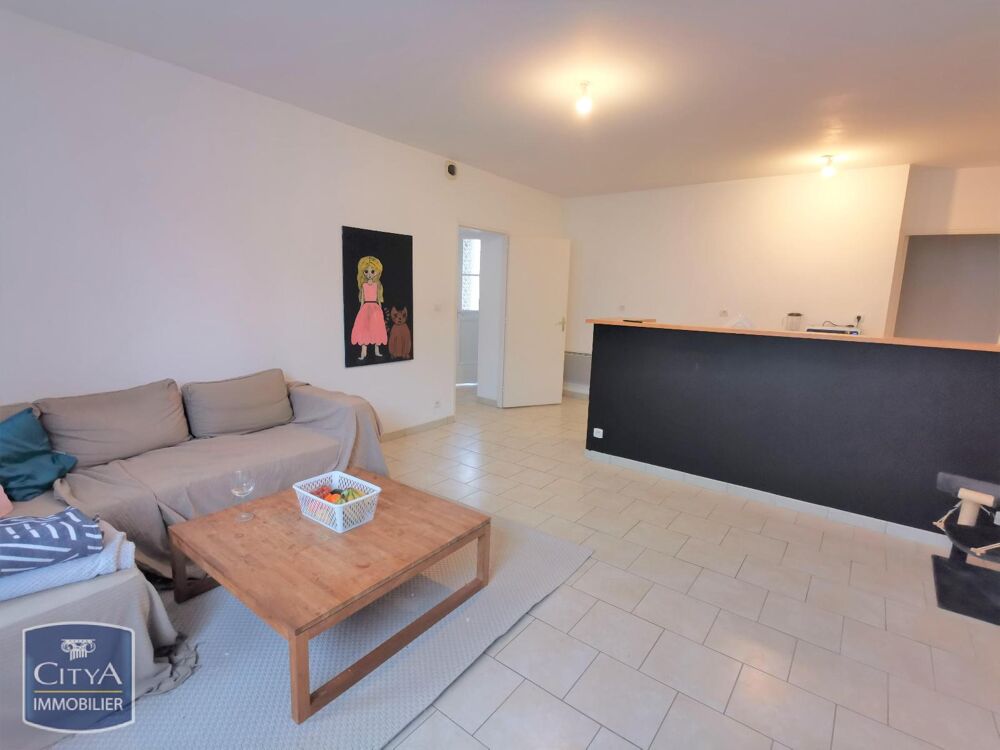 location Appartement - 2 pièce(s) - 57 m² Laon (02000)